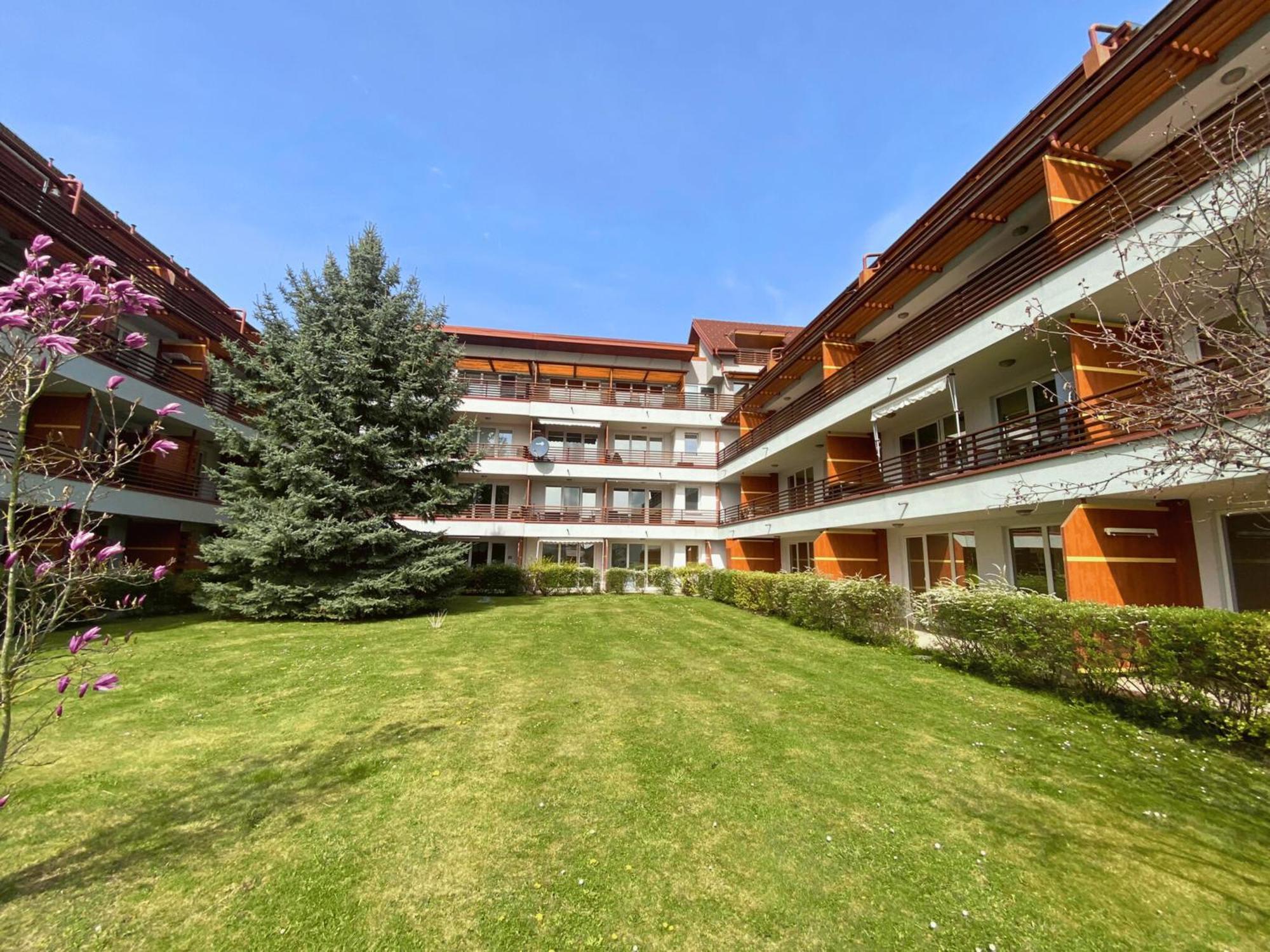 Apartment Hakuna Matata Moravske-Toplice Buitenkant foto